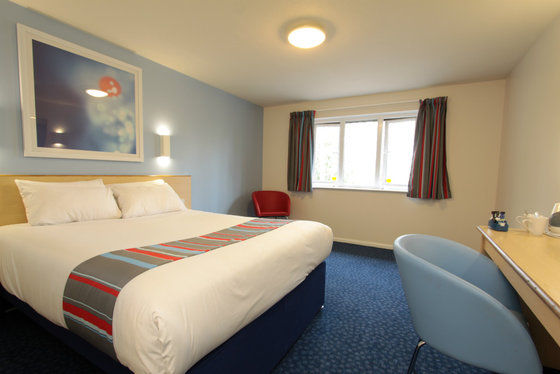 แทรเวลลอดจ์ นิวบิวรี ทอตฮิลล์ Hotel Highclere ห้อง รูปภาพ